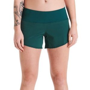 Oiselle summer Roga shorts